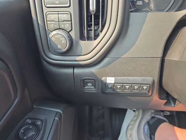 New 2026 Chevrolet Silverado 3500HD Work Truck - photo - 15