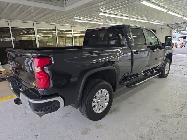 Pre-Owned 2024 Chevrolet Silverado 2500HD LT - photo - 5