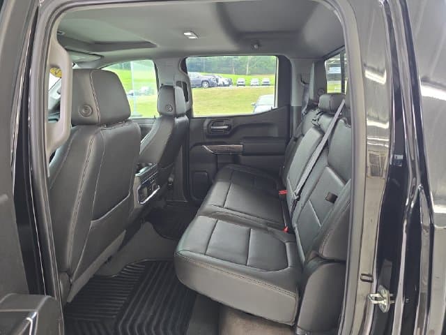 Pre-Owned 2021 Chevrolet Silverado 1500 LTZ - photo - 9