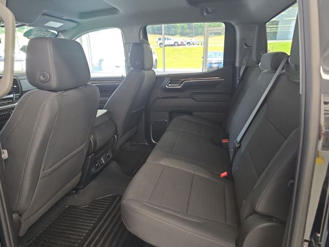 Pre-Owned 2025 Chevrolet Silverado 1500 LT - photo - 9