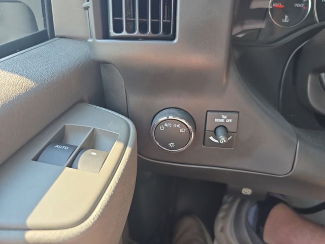 New 2026 Chevrolet Express 3500 Work Van - photo - 16