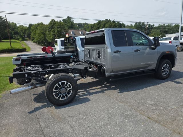 New 2026 GMC Sierra 3500HD Pro - photo - 5