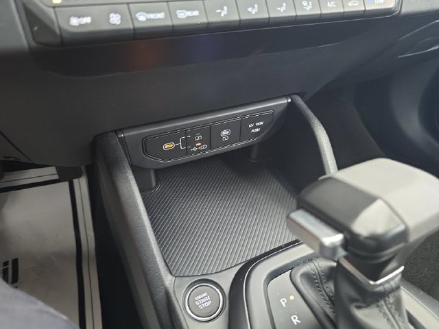 Pre-Owned 2025 Kia K4 LXS - photo - 20