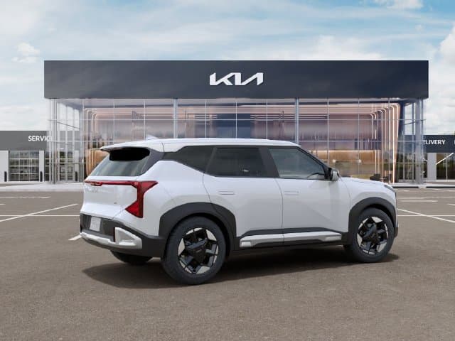 New 2027 Kia Seltos S - photo - 5