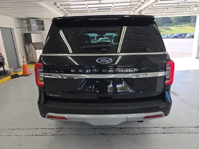Pre-Owned 2024 Ford Expedition Limited - photo - 3