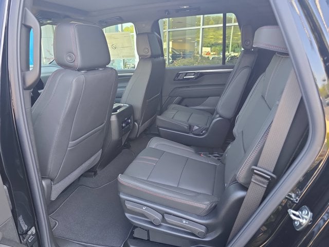 New 2026 Chevrolet Tahoe RST - photo - 9