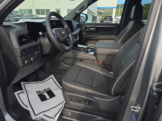 New 2026 Chevrolet Tahoe Premier - photo - 14
