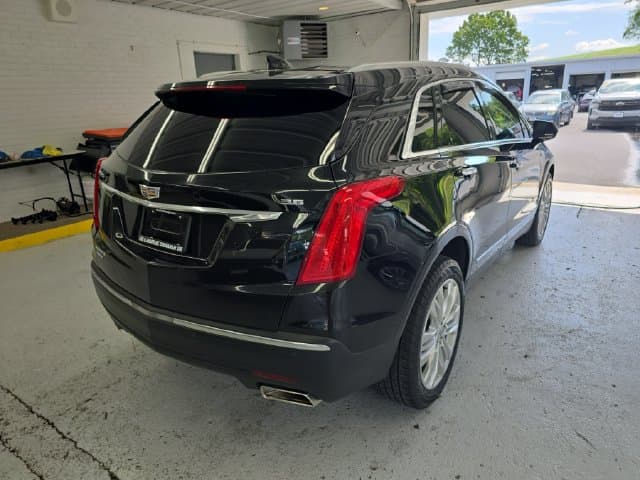 Pre-Owned 2017 Cadillac XT5 Premium Luxury - photo - 4