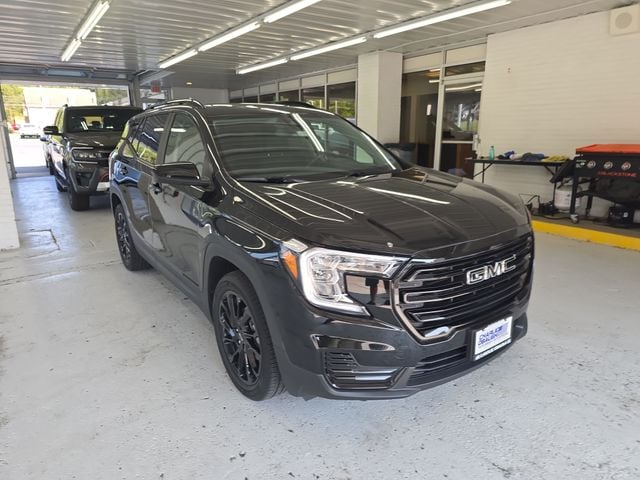 Pre-Owned 2023 GMC Terrain SLE - photo - 6