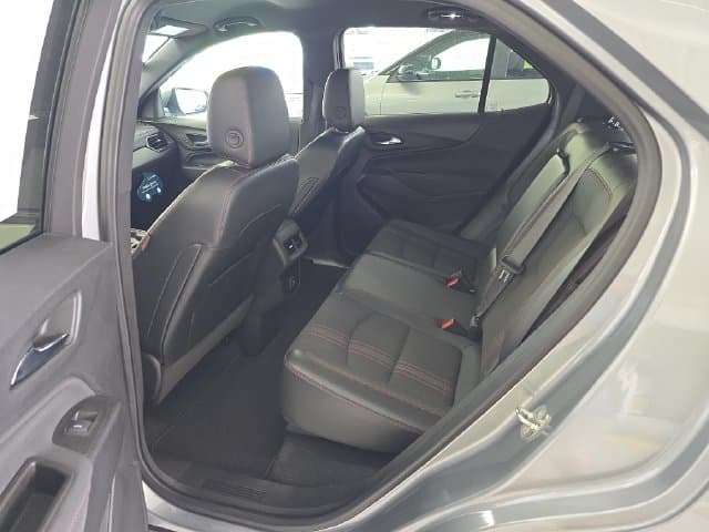 Pre-Owned 2023 Chevrolet Equinox RS - photo - 9
