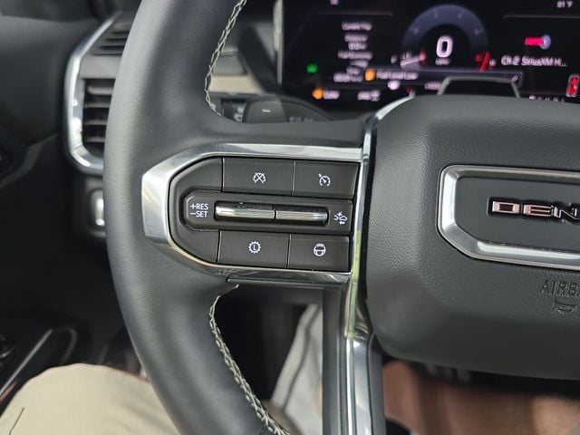 Pre-Owned 2026 GMC Acadia Denali - photo - 18