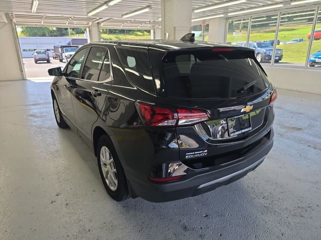 Pre-Owned 2022 Chevrolet Equinox LT - photo - 2