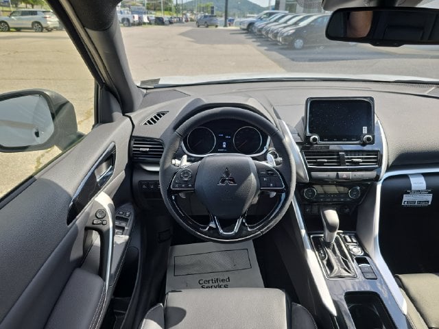 Pre-Owned 2025 Mitsubishi Eclipse Cross SEL - photo - 11