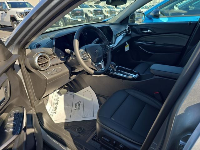 New 2026 Chevrolet Trax ACTIV - photo - 13