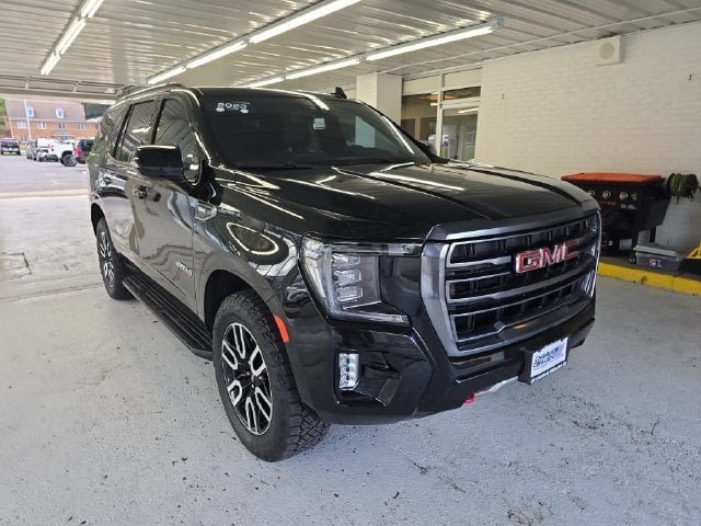 Pre-Owned 2023 GMC Yukon AT4 - photo - 6