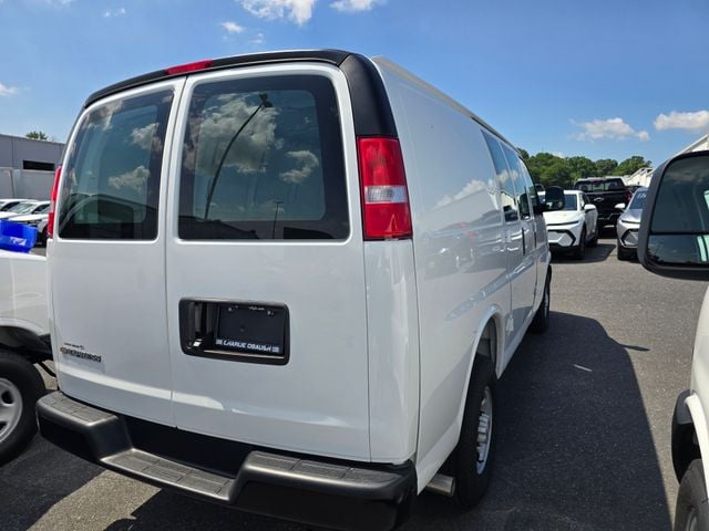 New 2026 Chevrolet Express 2500 Work Van - photo - 5