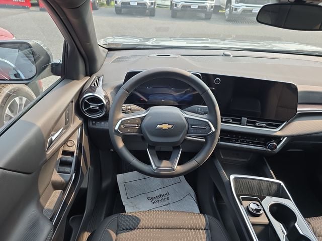 New 2027 Chevrolet Equinox LT - photo - 11