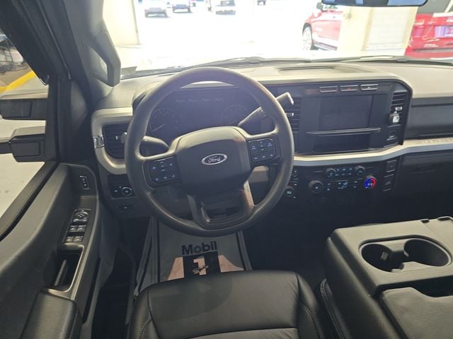 Pre-Owned 2024 Ford F-250SD XLT - photo - 11