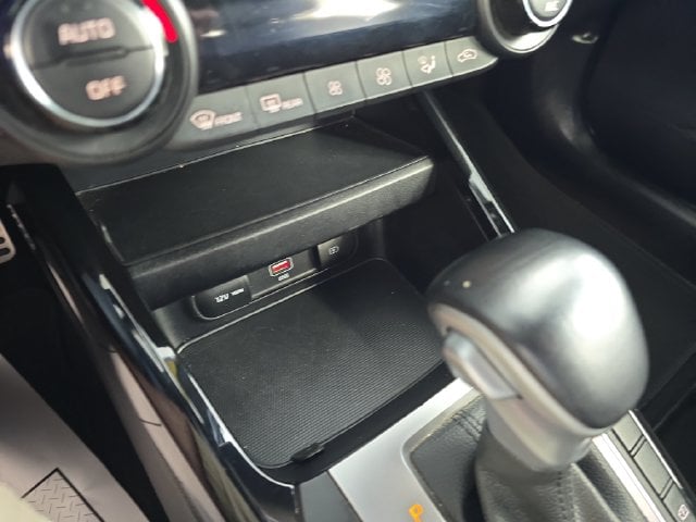 Pre-Owned 2023 Kia Forte GT-Line - photo - 20