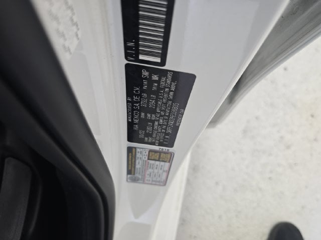 Pre-Owned 2023 Kia Forte LXS - photo - 13