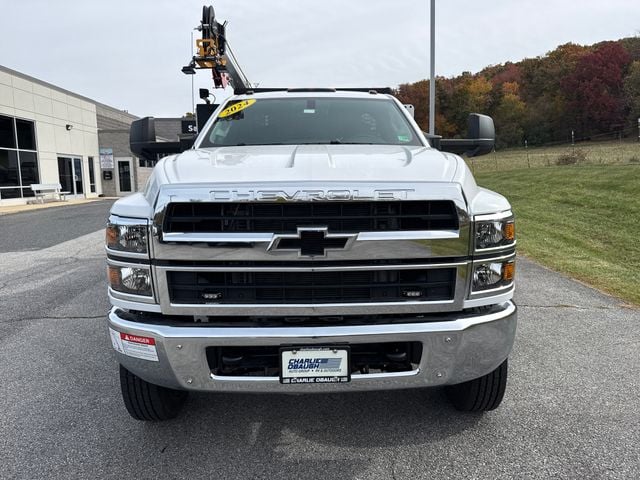 New 2024 Chevrolet Silverado 6500HD 1WT - photo - 7