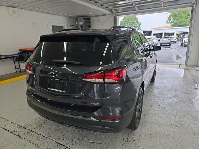Pre-Owned 2023 Chevrolet Equinox RS - photo - 4