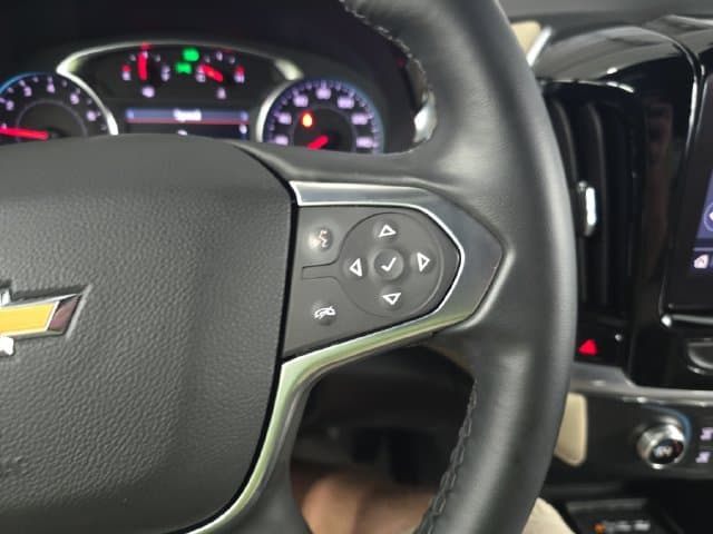 Pre-Owned 2023 Chevrolet Traverse LT - photo - 18