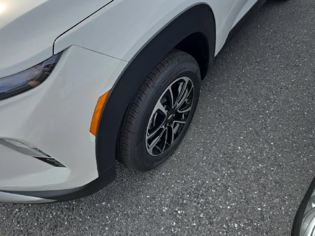 New 2026 Chevrolet TrailBlazer LT - photo - 8