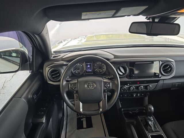 Pre-Owned 2019 Toyota Tacoma TRD Sport - photo - 11