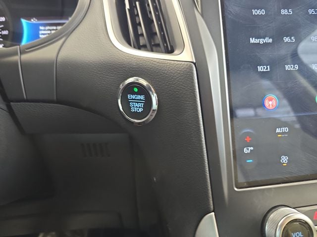 Pre-Owned 2024 Ford Edge SE - photo - 22