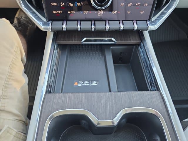 New 2027 GMC Acadia Denali - photo - 21