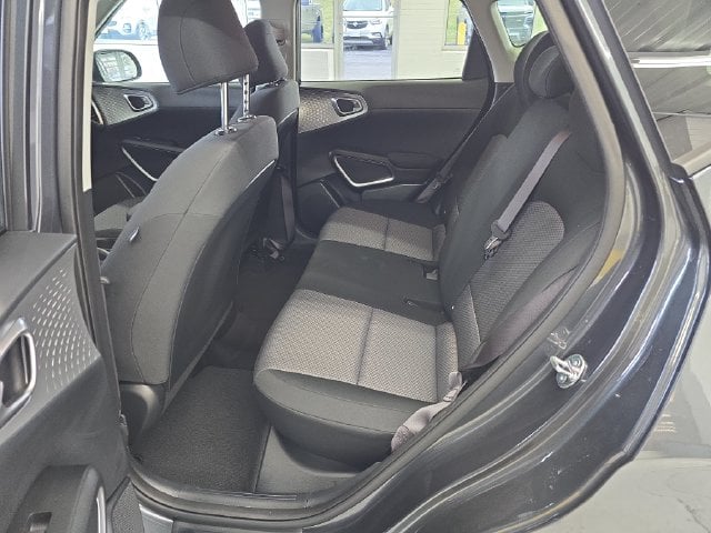 Pre-Owned 2025 Kia Soul LX - photo - 9