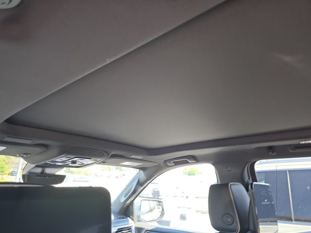 New 2026 GMC Yukon XL Elevation - photo - 12