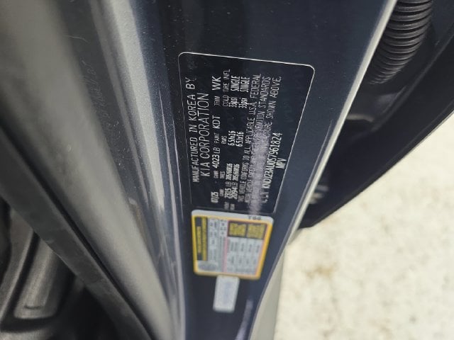 Pre-Owned 2025 Kia Soul LX - photo - 13