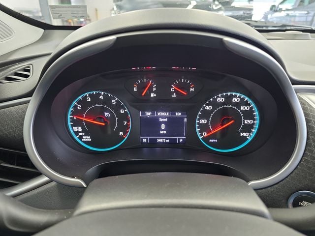 Pre-Owned 2024 Chevrolet Malibu LT - photo - 17