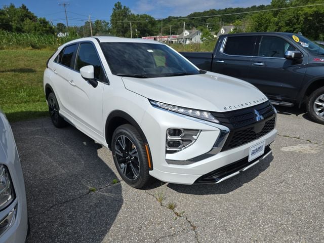 Pre-Owned 2025 Mitsubishi Eclipse Cross SEL - photo - 6