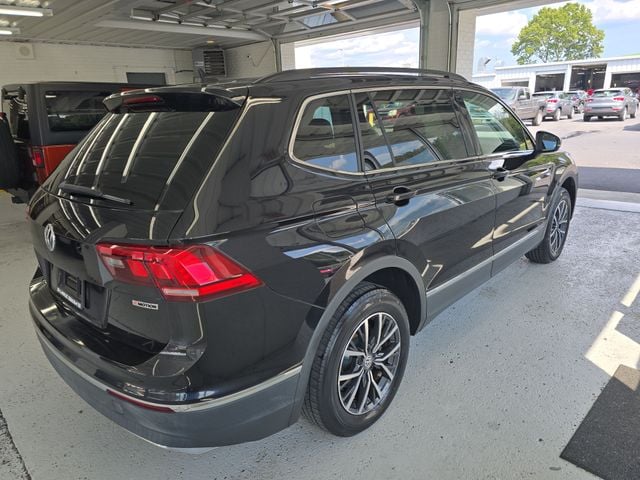 Pre-Owned 2020 Volkswagen Tiguan 2.0T SE - photo - 5