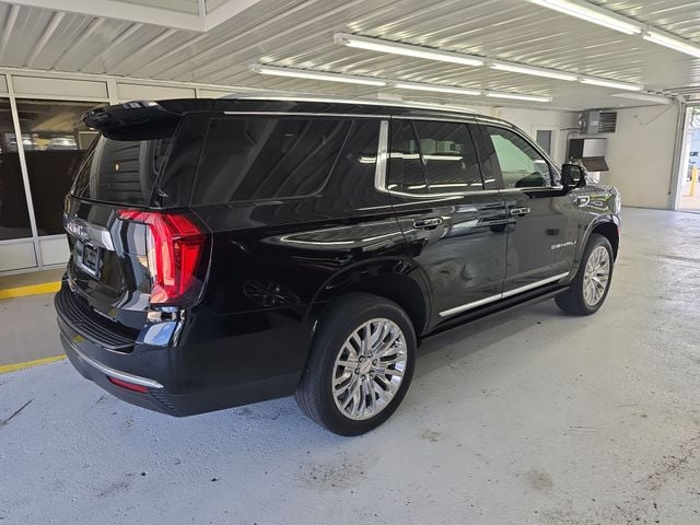 Pre-Owned 2023 GMC Yukon Denali - photo - 6