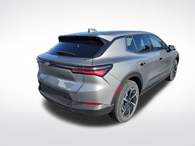 New 2026 Chevrolet Equinox EV LT - photo - 4
