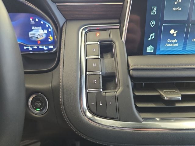 Pre-Owned 2024 Chevrolet Suburban High Country - photo - 22