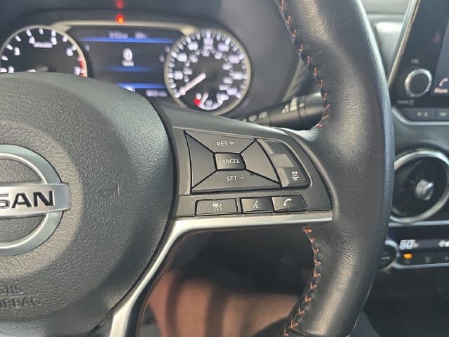 Pre-Owned 2020 Nissan Sentra SR - photo - 17