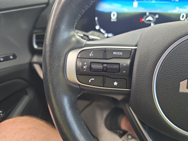 Pre-Owned 2024 Kia Sportage SX-Prestige - photo - 19