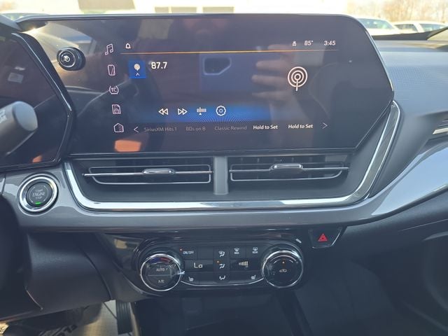 New 2026 Chevrolet Trax ACTIV - photo - 14