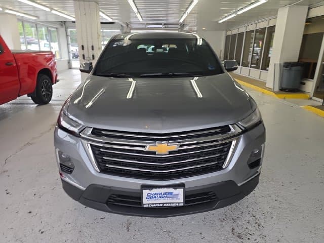 Pre-Owned 2023 Chevrolet Traverse LT - photo - 7