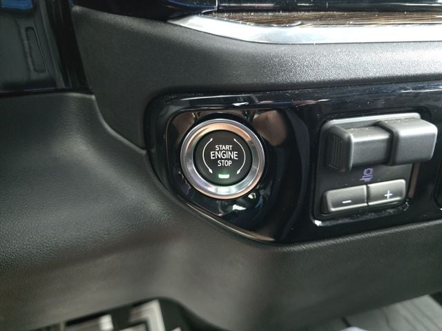 Pre-Owned 2025 GMC Sierra 2500HD SLE - photo - 23