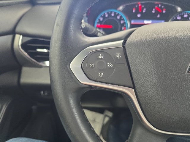 Pre-Owned 2023 Chevrolet Traverse LT - photo - 19