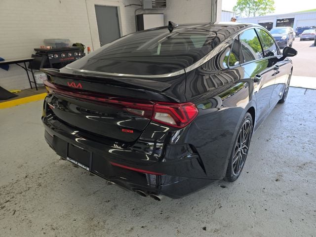 Pre-Owned 2023 Kia K5 GT - photo - 4