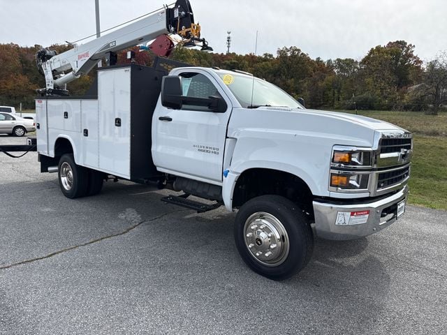 New 2024 Chevrolet Silverado 6500HD 1WT - photo - 6
