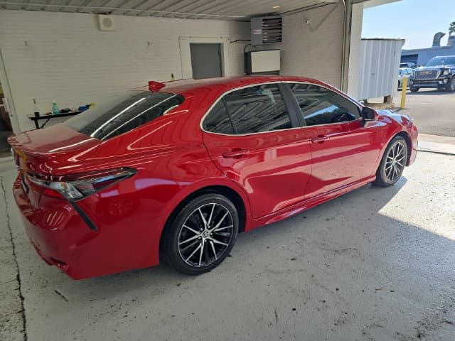 Pre-Owned 2022 Toyota Camry SE - photo - 5