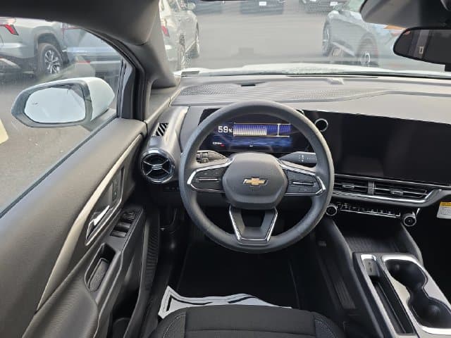 New 2026 Chevrolet Equinox EV LT - photo - 11